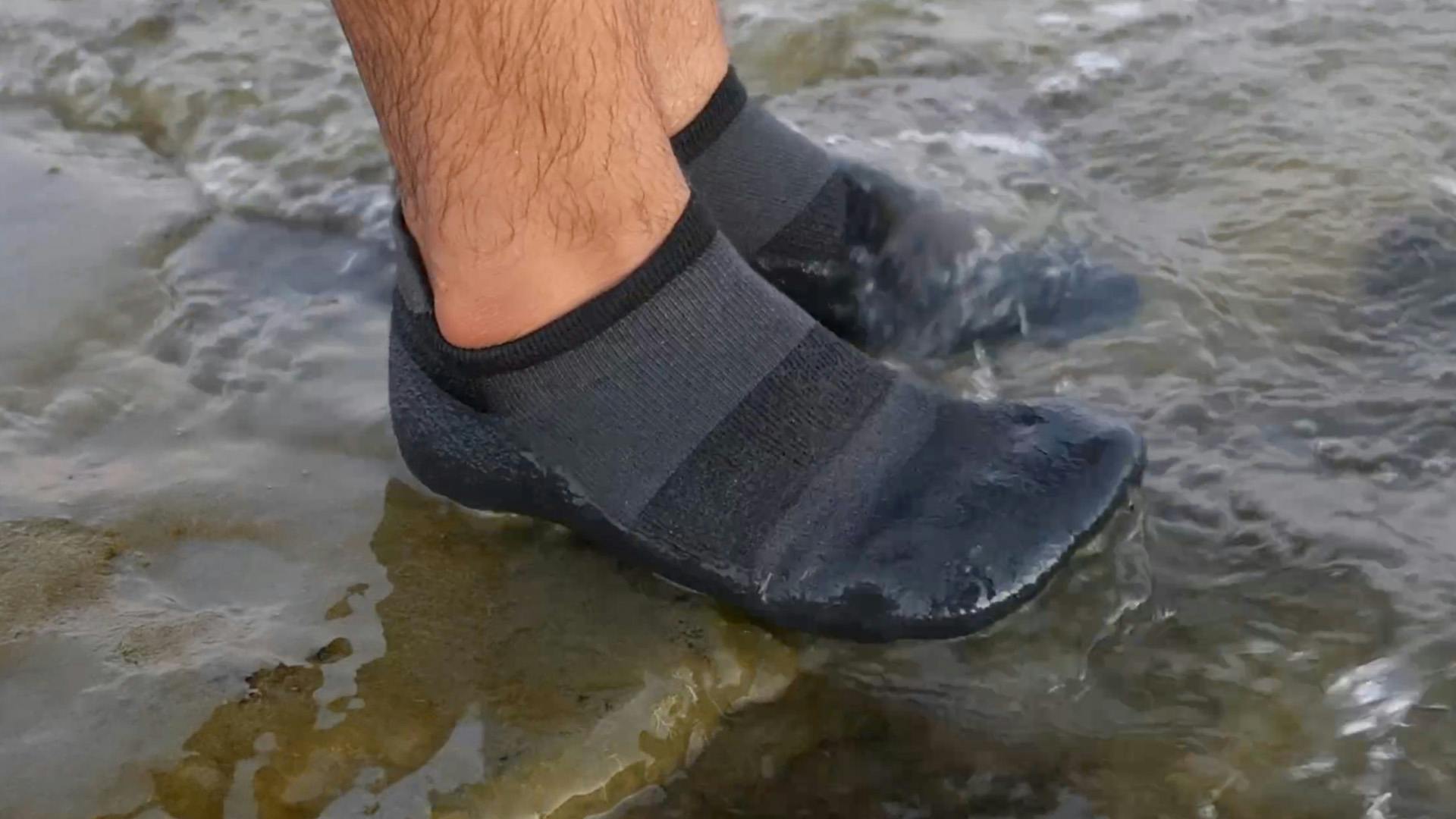 Baresocks - shoe-socks for water and sports